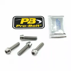 Axle Pinch Bolt Kit Titan, Front