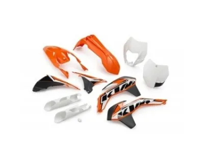 PLASTIC PARTS / DECALS