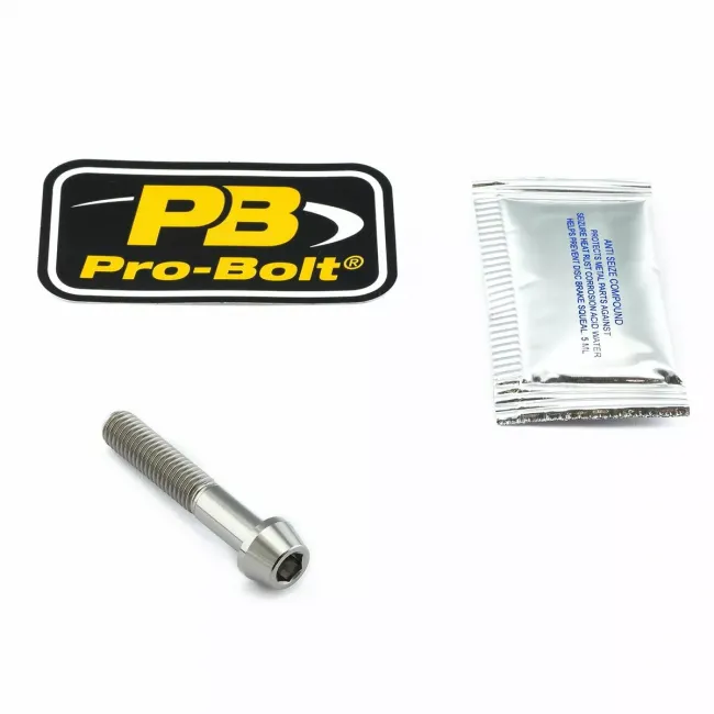 Axle Pinch Bolt Kit Titan, Front