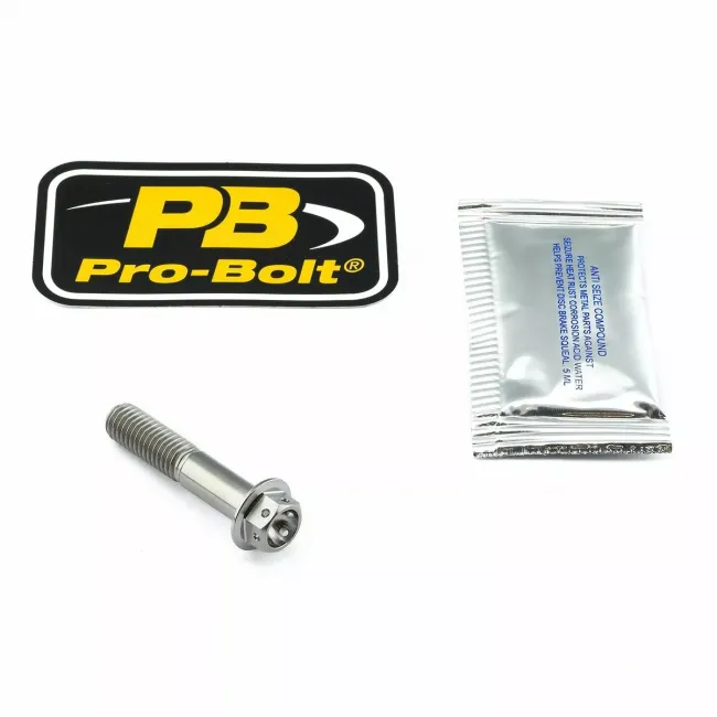 Axle Pinch Bolt Kit Titan, Front